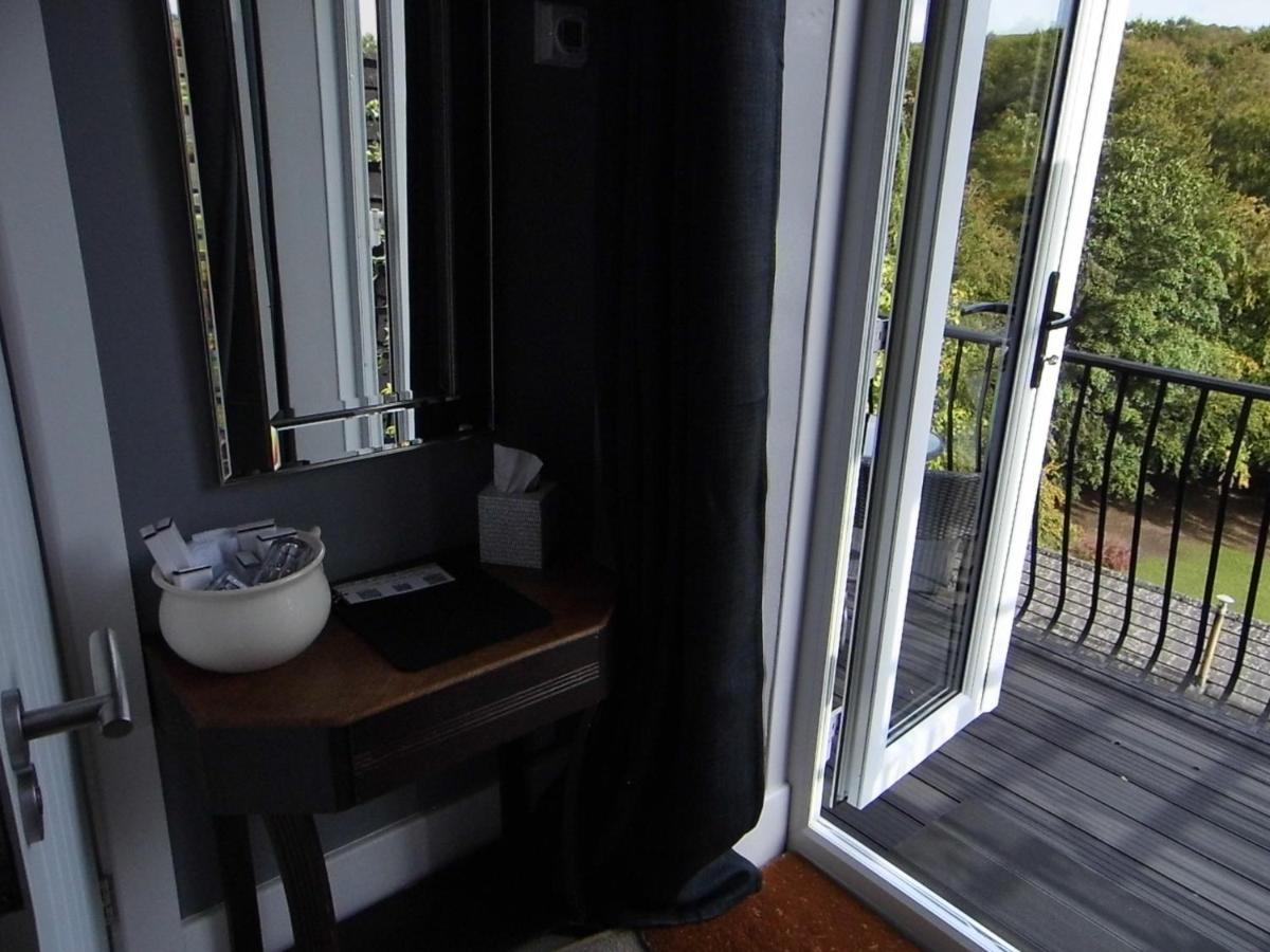 The Mill At Glynhir Bed & Breakfast Аманфорд Екстериор снимка